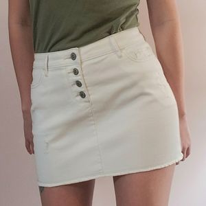 White Denim Hollister Mini Skirt Size 0/w24